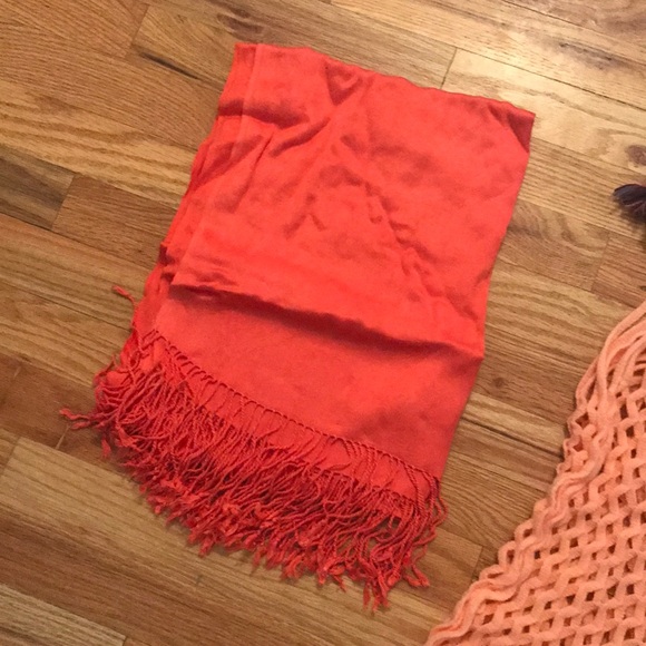 Scarf bundle - Picture 3 of 3